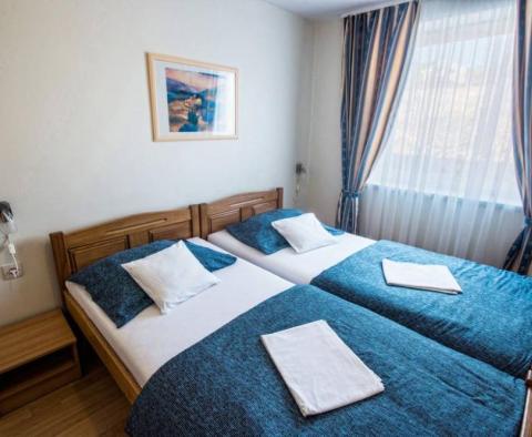 Eladó első vonalbeli új szálloda a tengerparton Zadar környékén gyógyfürdővel! - pic 13