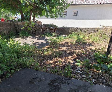 Na sprzedaż dwukondygnacyjna część domu o powierzchni 142 m2, 120 m od morza - pic 44