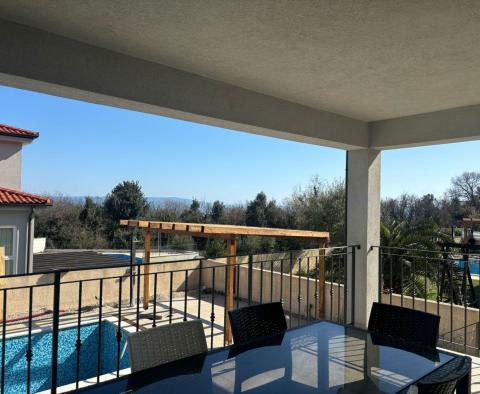 Villa à vendre dans la région de Labin, avec une vue magnifique sur la mer - pic 13