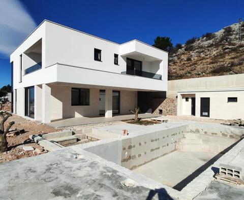 Villa moderne avec piscine, deuxième rangée de la mer avec vue panoramique sur la mer, Starigrad, à vendre - pic 5