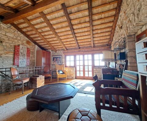 Renovated stone fairytale villa with swimming pool in Vabriga, Porec, for sale - pic 22