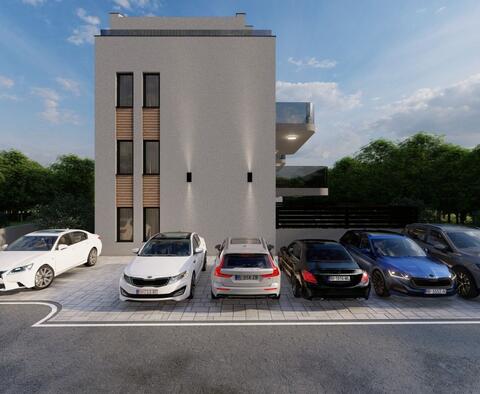 Luxuriöse Maisonette-Wohnung 500 m vom Meer entfernt in Rovinj, zu verkaufen - foto 2