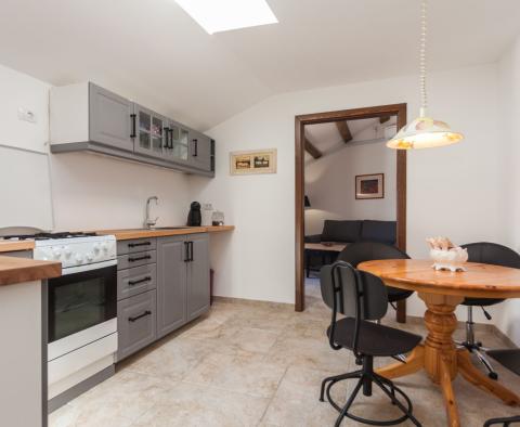 Ideal zum Mieten - möblierte Wohnung in der Altstadt von Rovinj, zu verkaufen - foto 16