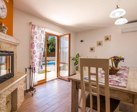 Charmante villa en pierre à Barban, à vendre - pic 17