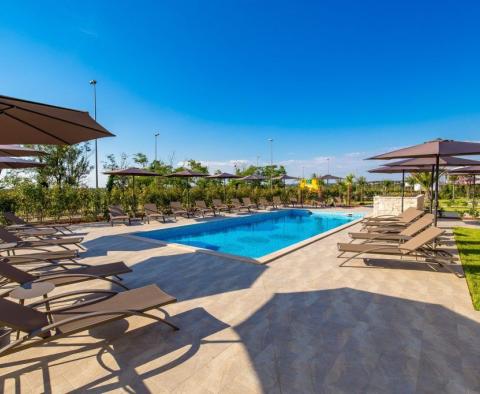 Apartmentkomplex 1,5 km vom Meer entfernt in Porec, zu verkaufen - foto 65