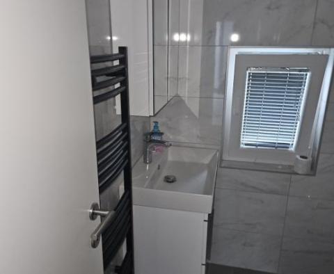 House with 3 apartments on Vir, 100m from the sea, for sale - pic 8