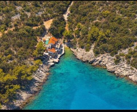 Fantastique terrain à seulement 45 mètres de la plage, Hvar, à vendre - pic 9