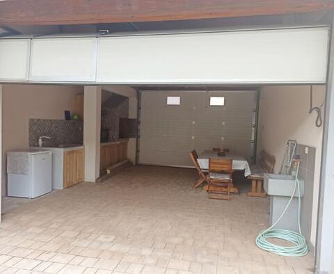 Haus in Medulin, 120 m vom Meer entfernt, zu verkaufen - foto 28