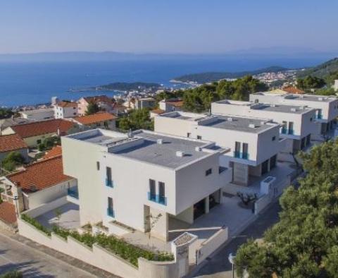 Four super-modern villas with swimming pools on Makarska riviera with panoramic sea view - pic 2