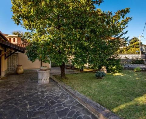 Einfamilienhaus in Matulji, über Opatija, zu verkaufen - foto 4