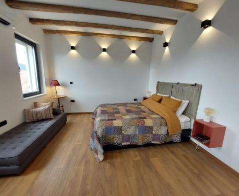 Authentic style house in Kastel Novi, 70m from the sea, for sale - pic 8