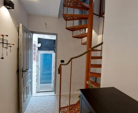 Authentic style house in Kastel Novi, 70m from the sea, for sale - pic 9