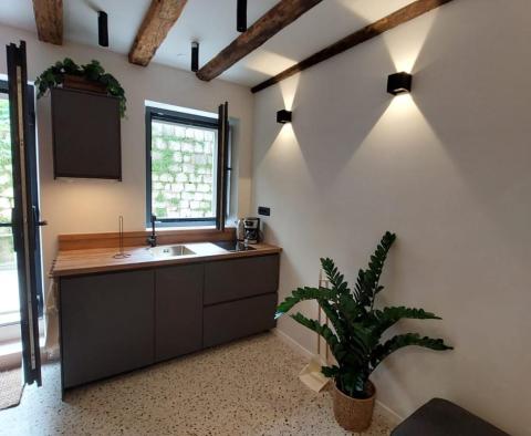 Authentic style house in Kastel Novi, 70m from the sea, for sale - pic 16