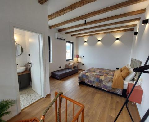Authentic style house in Kastel Novi, 70m from the sea, for sale - pic 24
