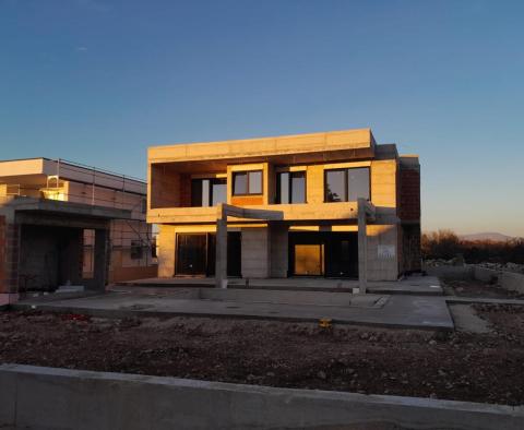 Moderne Villa im Raum Šibenik, zu verkaufen - foto 10