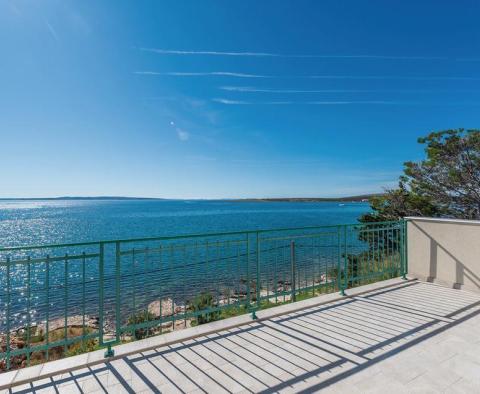 Une alternative parfaite à l'intimité sur l'île - magnifique villa en bord de mer sur la péninsule de Pag sur le continent - pic 7