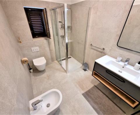 Красивые апартаменты с видом на море в Порече, на продажу - фото 17