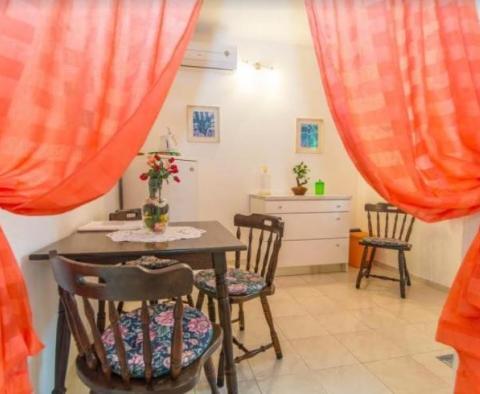 První linie nový mini-hotel s bazénem, vynikající klidná lokalita na Brači - pic 10