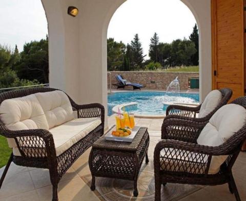 Discounted! Impressive villa in super-popular tourist destination - Bol town on the island of Brac! - pic 10