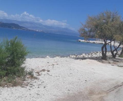 Super mini-hôtel à seulement 50 mètres de la mer sur Ciovo, près de la célèbre ville de Trogir - pic 5