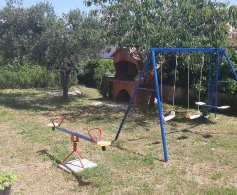 Super mini-hôtel à seulement 50 mètres de la mer sur Ciovo, près de la célèbre ville de Trogir - pic 8