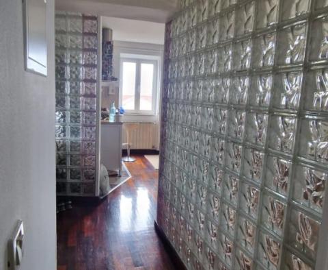 Appartement de luxe à Split avec vue sur la mer, à vendre - pic 19
