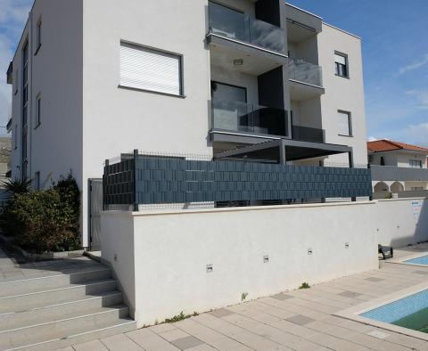 Appartement avec piscine et terrasse à Seget Donji, Trogir, à vendre - pic 2