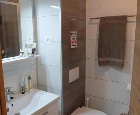 Appartement avec piscine et terrasse à Seget Donji, Trogir, à vendre - pic 16