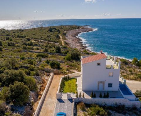 Brand-new villa by the sea in peaceful outskirts of Rogoznica with marvellous sea view - NOW READY! - pic 3