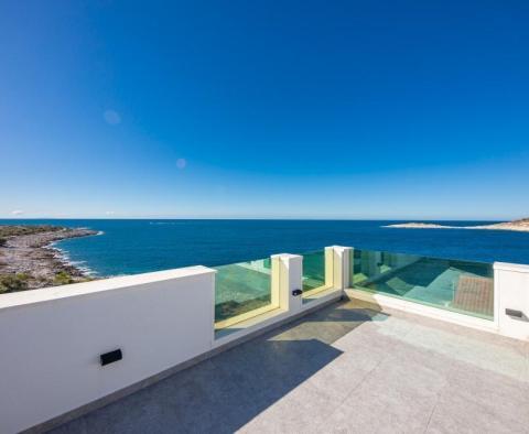 Brand-new villa by the sea in peaceful outskirts of Rogoznica with marvellous sea view - NOW READY! - pic 13