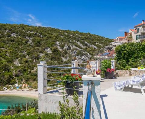 Beautiful house in Trogir area, 30 meters from the sea, for sale - pic 5