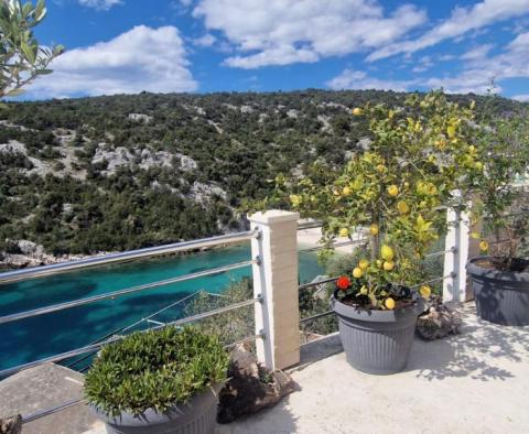 Beautiful house in Trogir area, 30 meters from the sea, for sale - pic 92