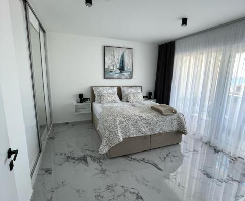 Luxury penthouse in Zadar area, 170m from the sea, for sale - pic 3