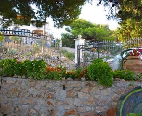 Beautiful property for sale just 80 meters from the sea on Murter, Sibenika area - pic 12