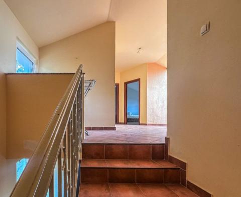 Cudowny apartament z oszałamiającym widokiem na morze i ogród w Glavani, Kostrena, na sprzedaż - pic 12