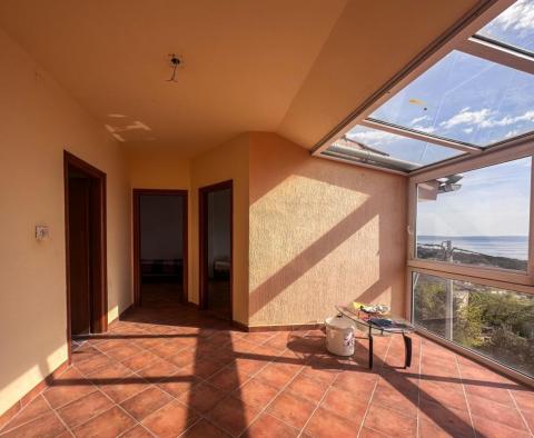 Cudowny apartament z oszałamiającym widokiem na morze i ogród w Glavani, Kostrena, na sprzedaż - pic 5