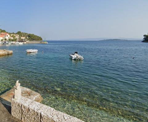 Terrain en première ligne avec ancienne maison et projet de rénovation à Korčula, à vendre - pic 4
