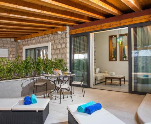 Luxusní vila 300 m od moře v oblasti Dubrovníku na prodej - pic 6