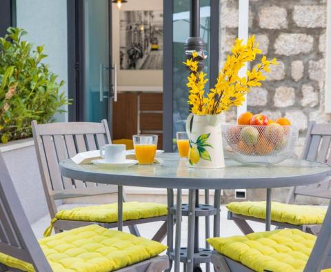 Luxusní vila 300 m od moře v oblasti Dubrovníku na prodej - pic 16