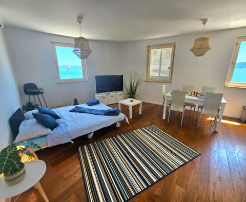 Wonderful apartment with 3 bedrooms  in Kastel Stafilic, 1st row to the sea, for sale - pic 13