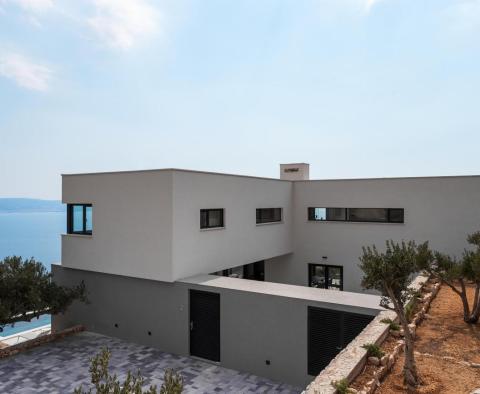 Magnifique nouvelle villa sur la riviera d'Omis, à vendre - pic 13