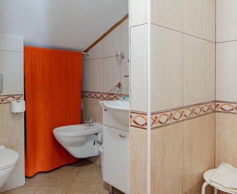 Apartmán v Rovinji, 1. řada k moři, na prodej - pic 19