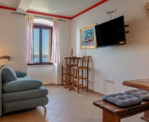 Apartament w pierwszej linii w Rovinj, na sprzedaż - pic 6