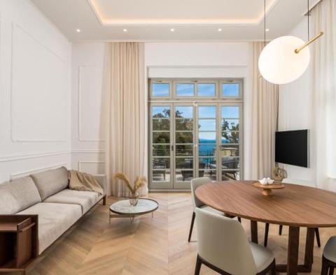 Unique property on the 1st row to the sea, a masterpiece of Austro-Hungarian architecture in the center of Opatija, for sale - pic 3