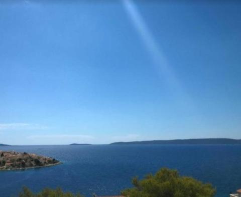 Terrain à 300 mètres du rivage sur une colline avec un magnifique panorama sur la mer, Ciovo, Croatie - pic 6