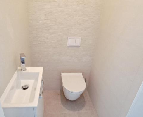 Appartements charmants en première ligne à Preko, Ugljan, à vendre - pic 14