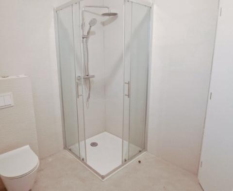 Appartements charmants en première ligne à Preko, Ugljan, à vendre - pic 16
