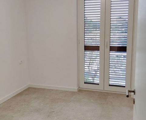 Luksusowy duplex w pierwszej linii do morza na wyspie Ugljan, na sprzedaż - pic 34