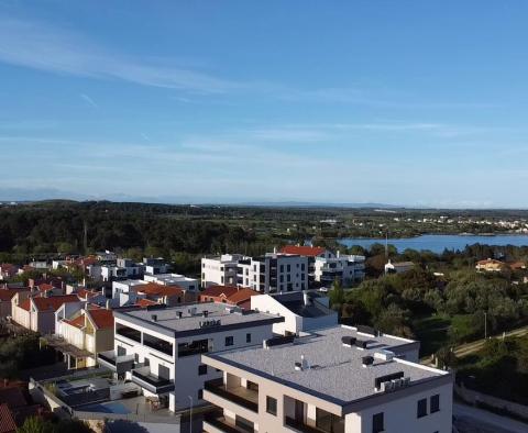 Urbanizált terület Banjolén, Medulinban, 500 m-re a tengertől, eladó - pic 4