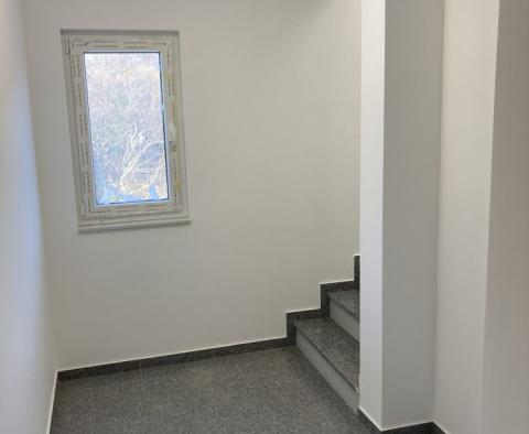  Penthouse in a new building, second row to the sea, in Dramalj, for sale - pic 12